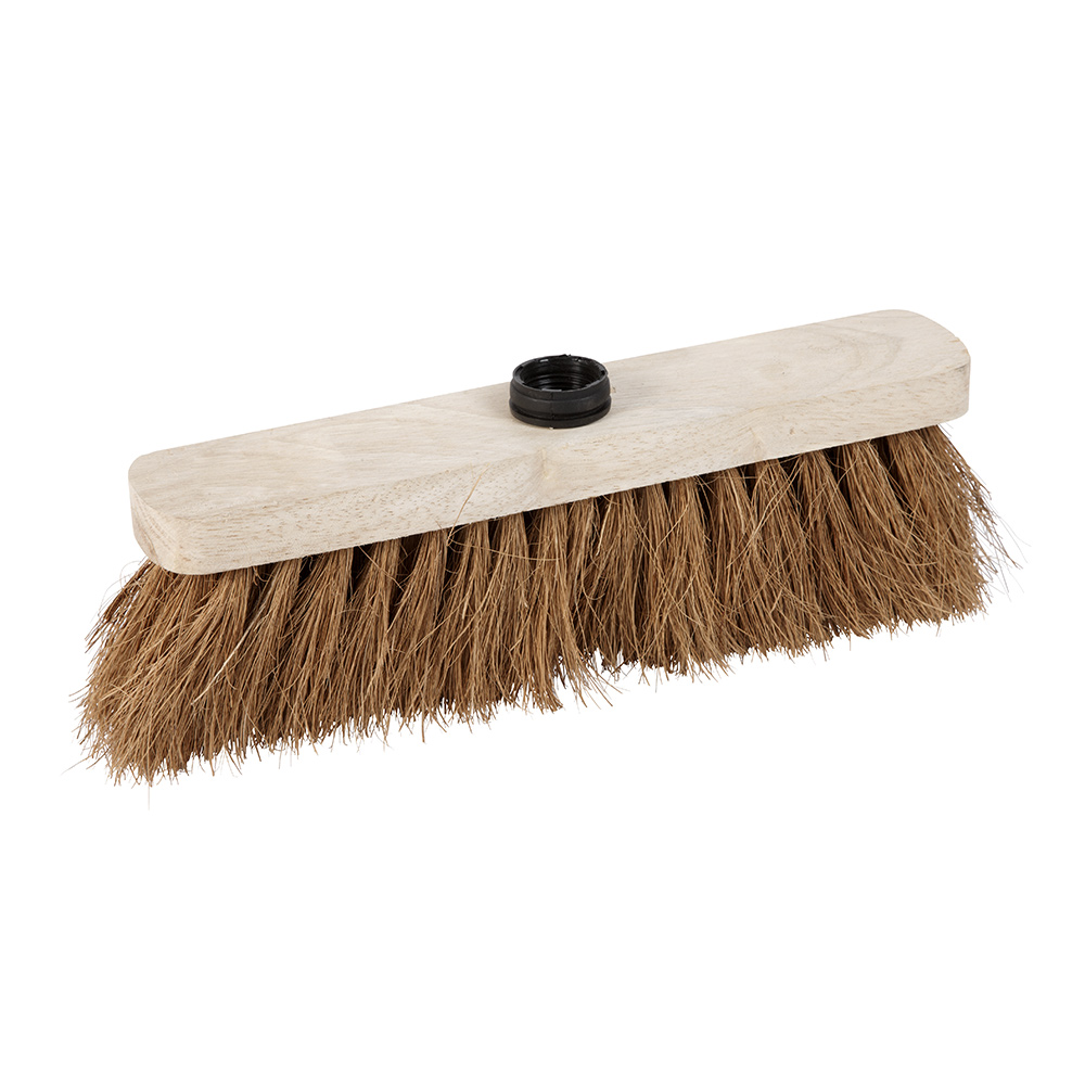 Wooden and coconut fiber broom head