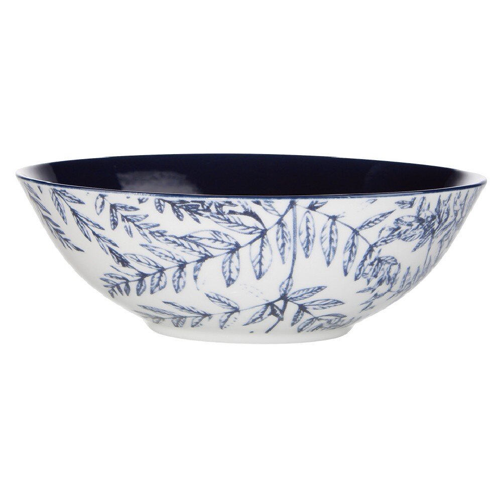 Deep porcelain plate with foliage decoration