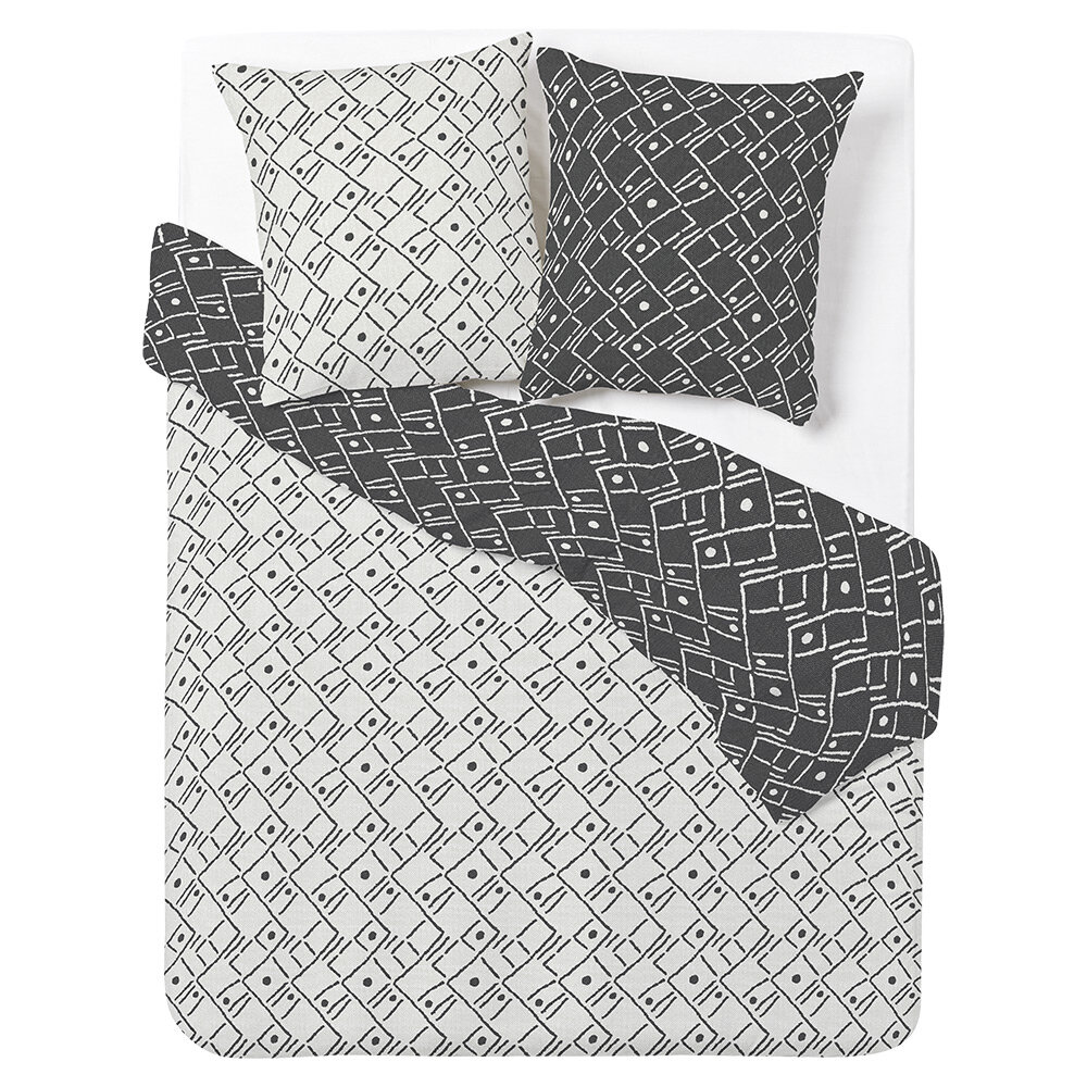 Double bed set 240x220cm reversible black and white Aztec pattern