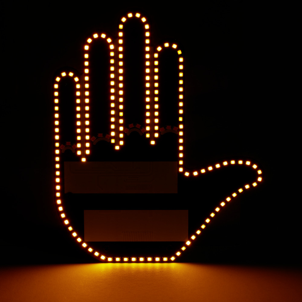 DEKOR DRITASH PER MAKINE NE FORME TE DORES