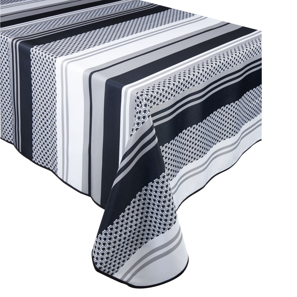 Black and white rectangular tablecloth