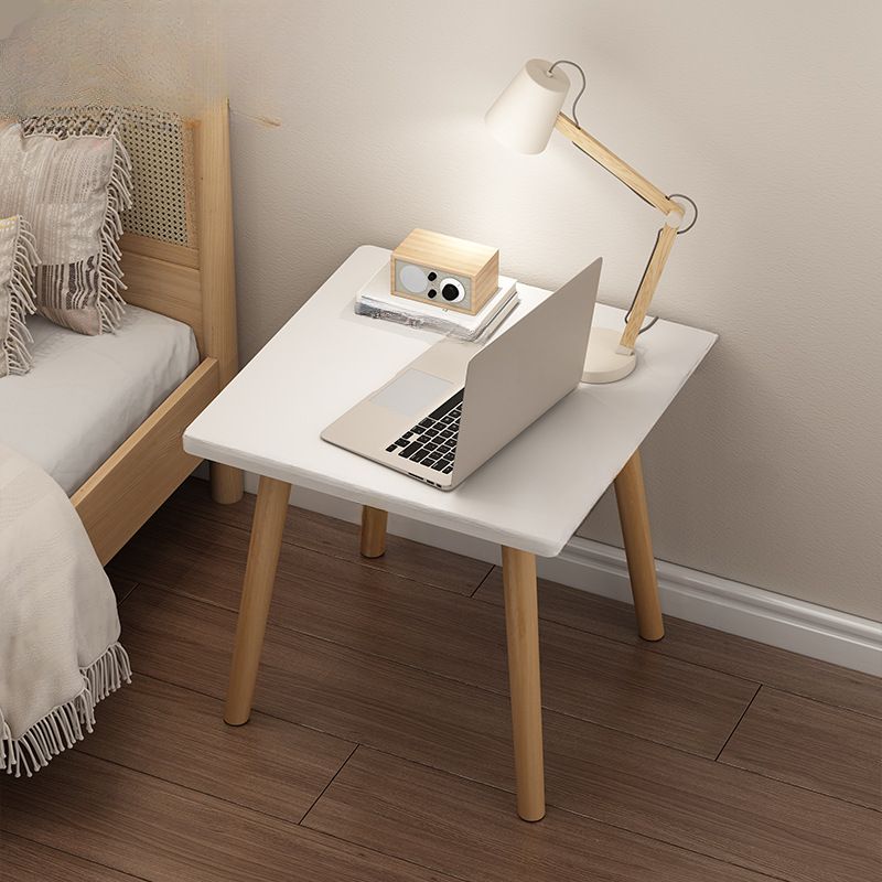 Komodinë për dhomë gjumi