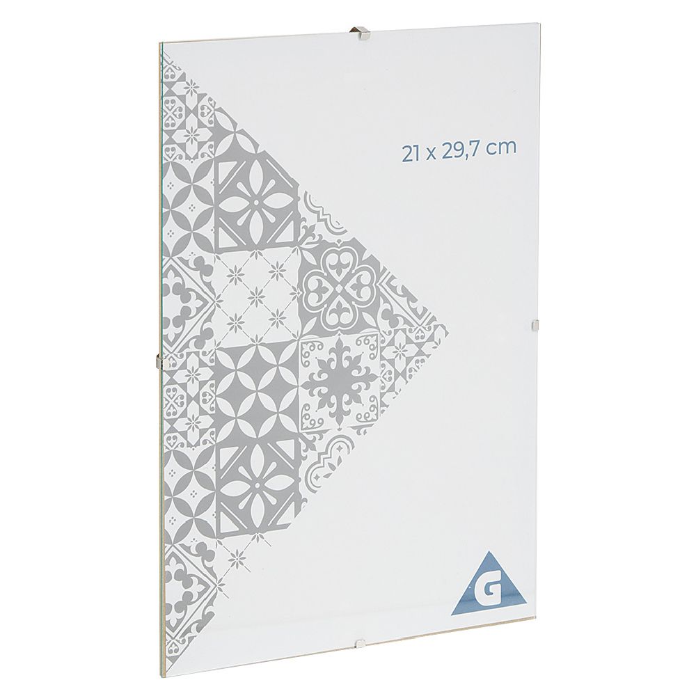 Under glass 21 x 29.7 cm